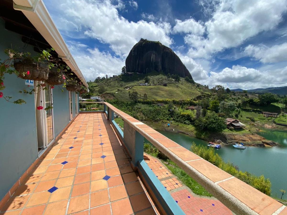 Casa Galeria Guatape Villa Esterno foto