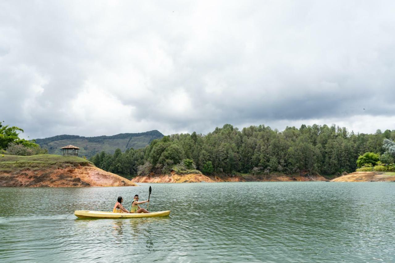 Casa Galeria Guatape Villa Esterno foto