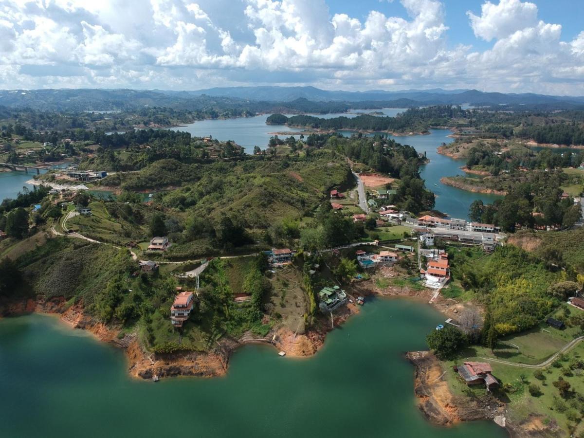 Casa Galeria Guatape Villa Esterno foto