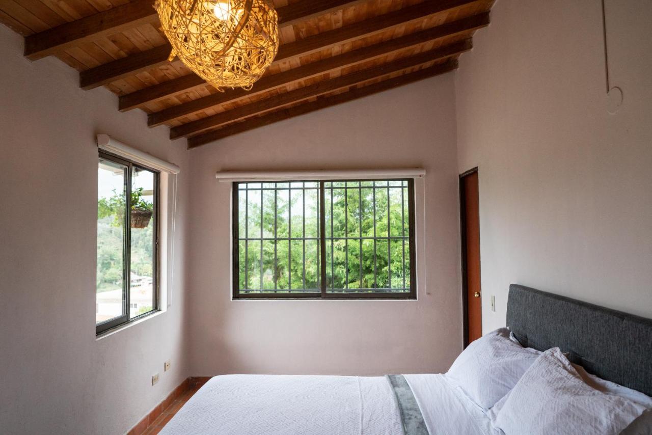 Casa Galeria Guatape Villa Esterno foto